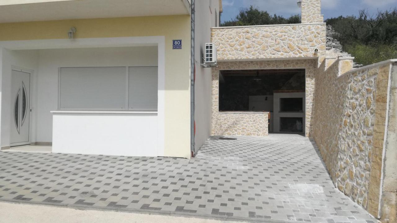 Apartments Braco Seget Vranjica Bagian luar foto